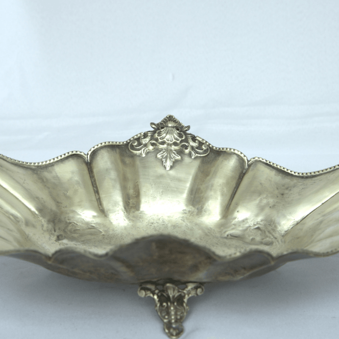 Amazing Tray Fruit Antique Mexican Style With decorations made of Sterling Silver for Home Living. - Ghatan Antique