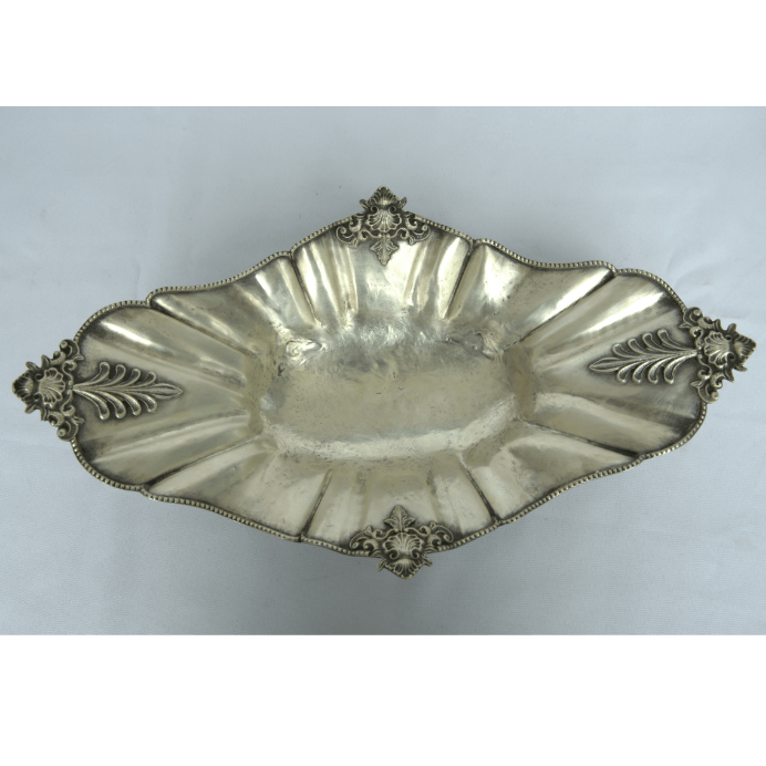 Amazing Tray Fruit Antique Mexican Style With decorations made of Sterling Silver for Home Living. - Ghatan Antique