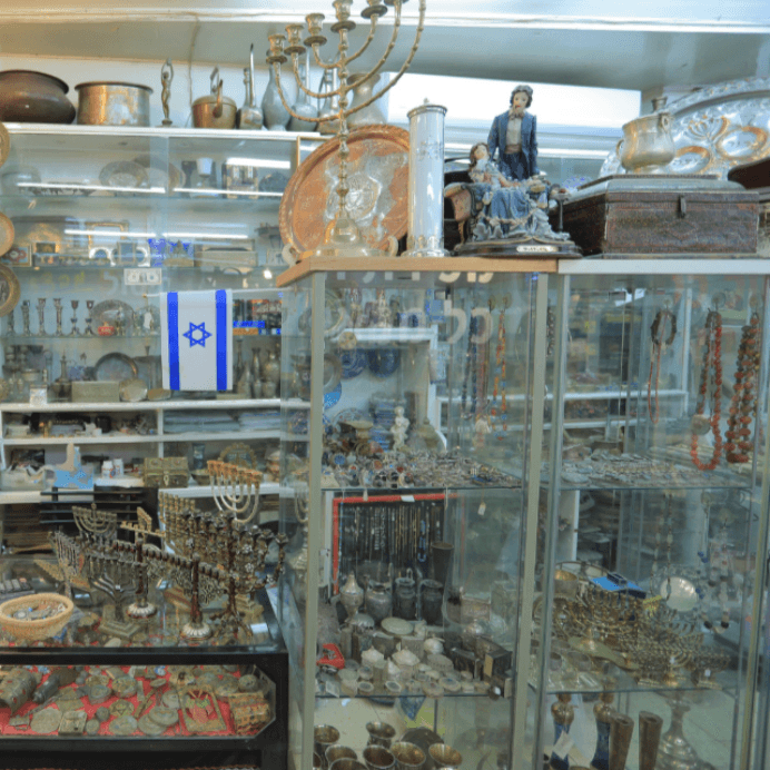 Rare Havdalah Set made of Sterling Silver with Drawer for Fire and Bessamim. - Ghatan Antique