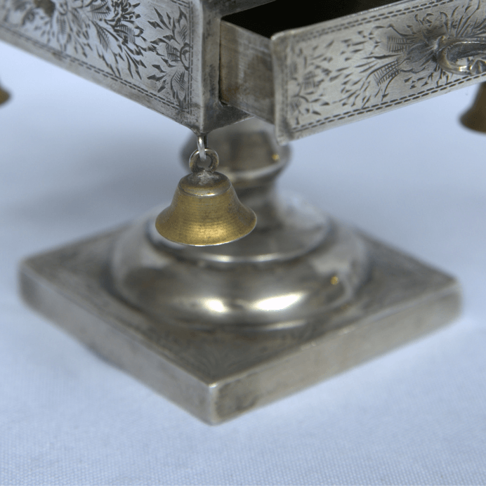 Rare Havdalah Set made of Sterling Silver with Drawer for Fire and Bessamim. - Ghatan Antique