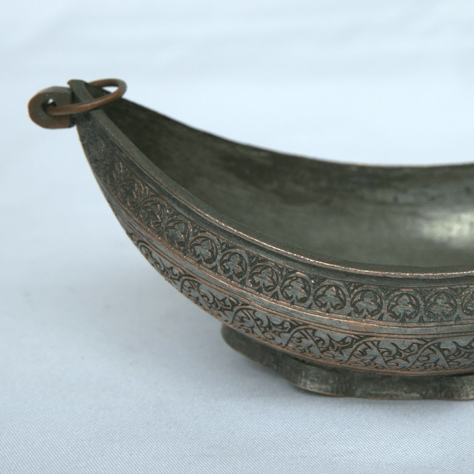 Unique Bowl Kashkaul Antique Made Of Copper Persian Style With Engravings for Home Decor. - Ghatan Antique