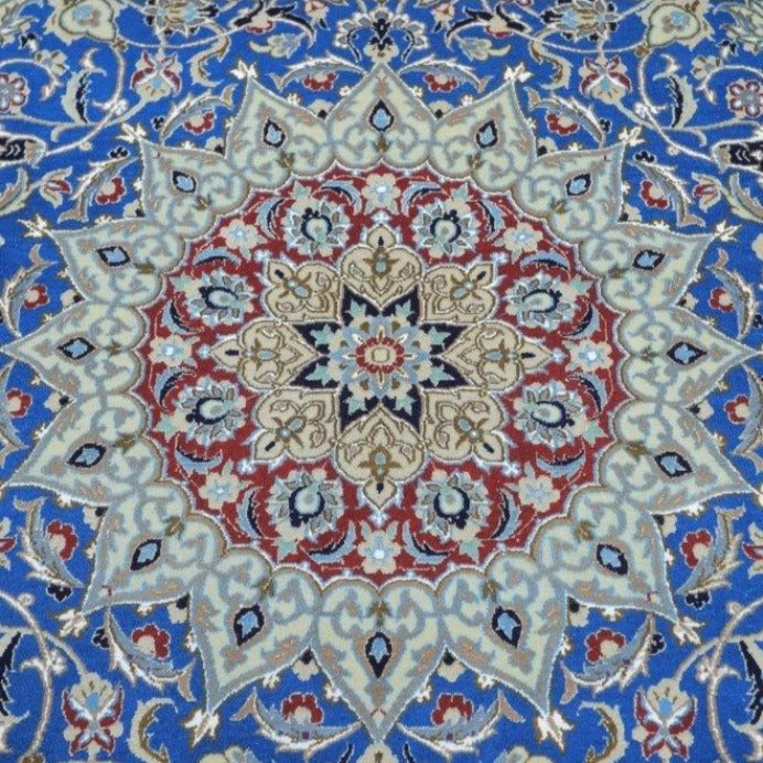 Vintage from the 1950s - Antique Persian - Nain Rug made of Camel Wool and Silk. - Ghatan Antique