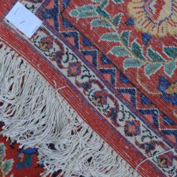 Vintage from the 1960s - Beautiful Persian Rug. - Ghatan Antique