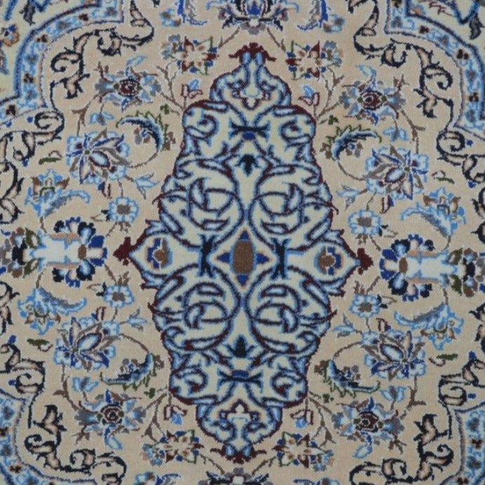 Vintage from the 19th Century  - Antique Persian Rug. - Ghatan Antique