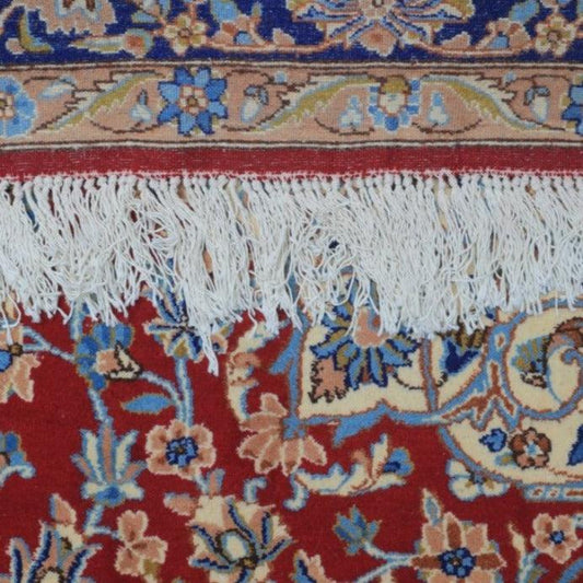 Vintage from the 20th Century - Beautiful Red Rug Persian. - Ghatan Antique