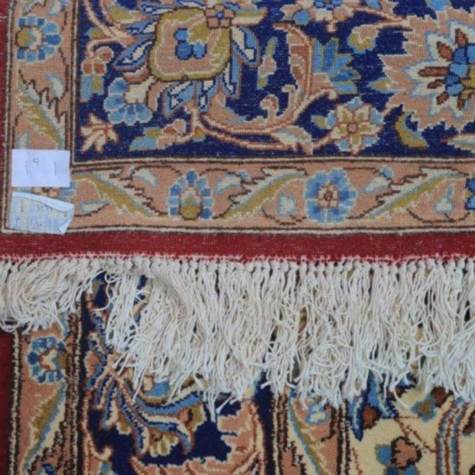 Vintage from the 20th Century - Beautiful Red Rug Persian. - Ghatan Antique