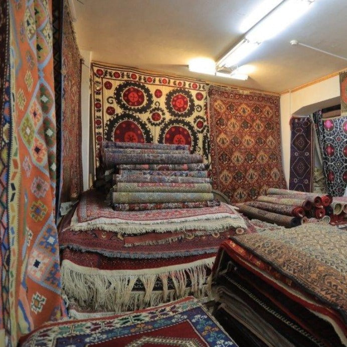 Vintage from the 20th Century - Beautiful Red Rug Persian. - Ghatan Antique