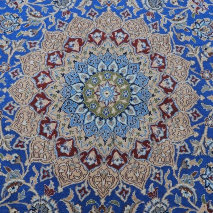 Vintage from the 20th Century - Special Persian Rug Made of Camel Wool and Silk with Floral. - Ghatan Antique