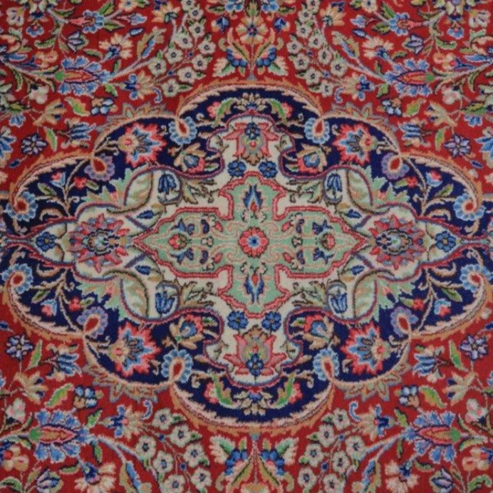 Vintage from the 20th Century - Unique Red Rug Persian for Home Decor. - Ghatan Antique
