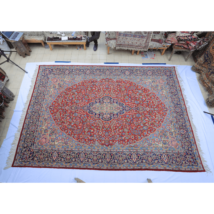 Vintage from the 20th Century - Unique Red Rug Persian for Home Decor. - Ghatan Antique