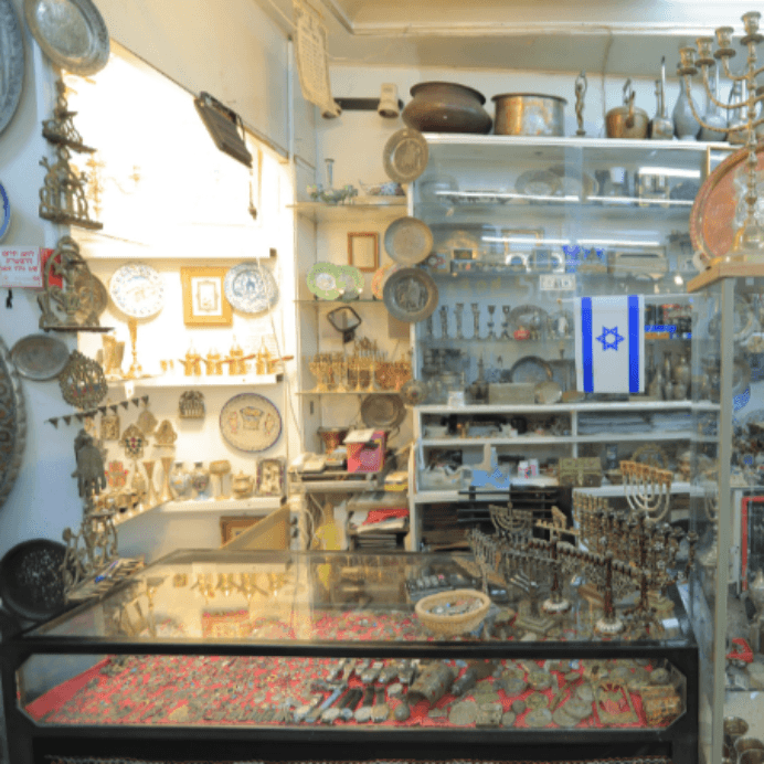 Vintage Kiddush Cup Made of Lead Whit Paintings and Engravings for Shabbat. - Ghatan Antique