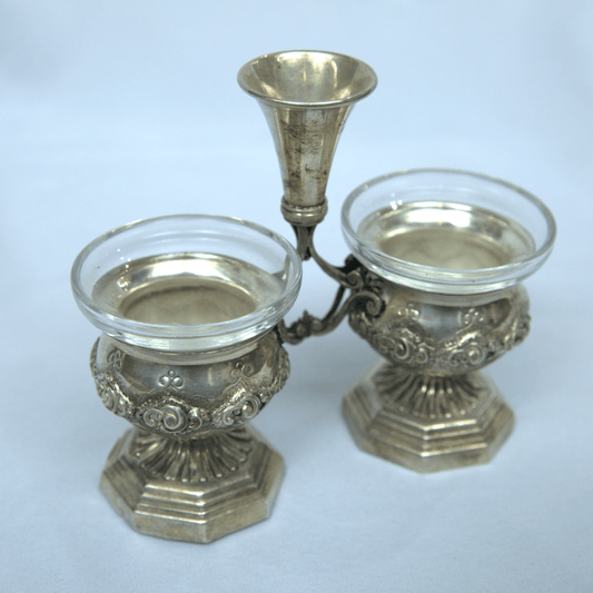 Vintage Salt and Pepper Shakers for Tableware made of Sterling Silver 925 Israel Style. - Ghatan Antique