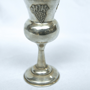 Amazing Kiddush Cup with Grape Design made of S925. - Ghatan Antique