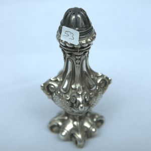 Antique Personalized Shaker Made of Sterling Silver 925 made in Italian. - Ghatan Antique