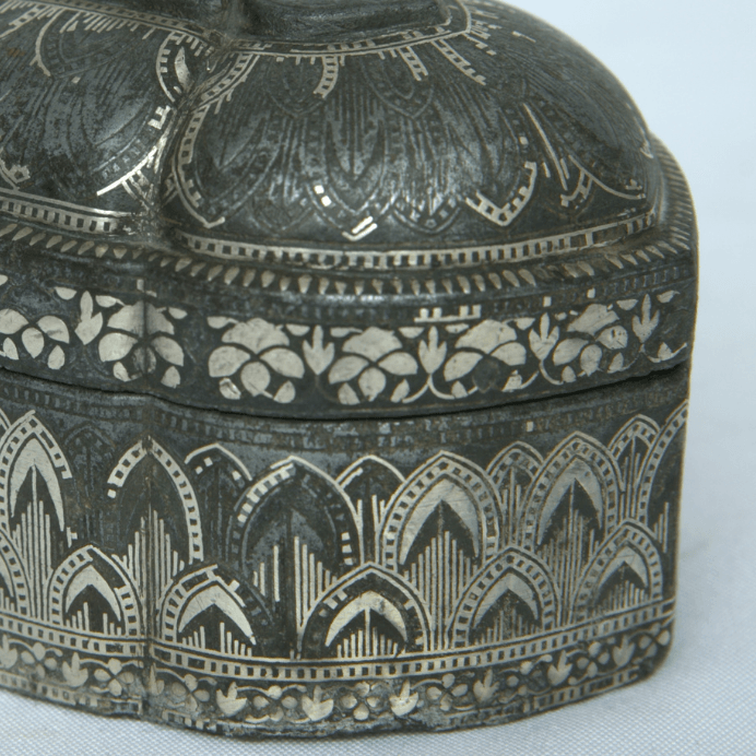 Ellipse Jewelry Box Antique India Style Made Of Lead And Sterling Gift For Her. - Ghatan Antique