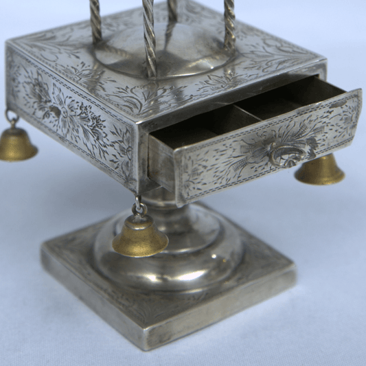 Rare Havdalah Set made of Sterling Silver with Drawer for Fire and Bessamim. - Ghatan Antique